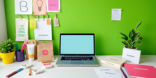 Photo of a creative dropshipping workspace with products.